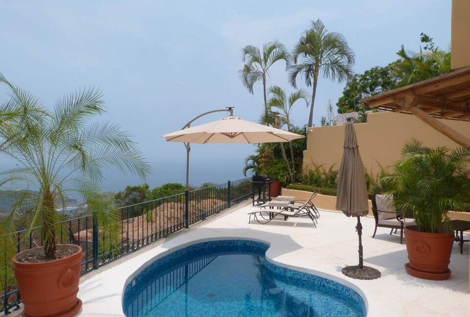 Villa with Ocean View and Private Pool in Acapulco (under remodeling because of Hurracaine until July) - Acapulco, Mexico