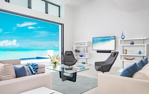 Villa Blue Vista Beachfront Villa