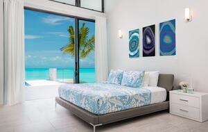 Villa Blue Vista Beachfront Villa