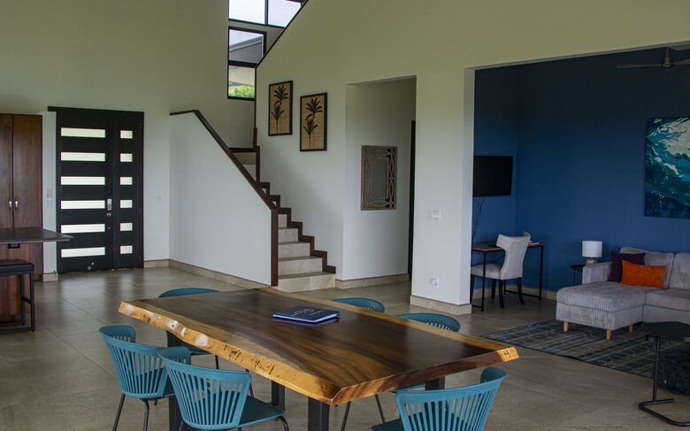Casa Cascada Panoramic Views and Expansive kitchen - Ojochal, Costa Rica
