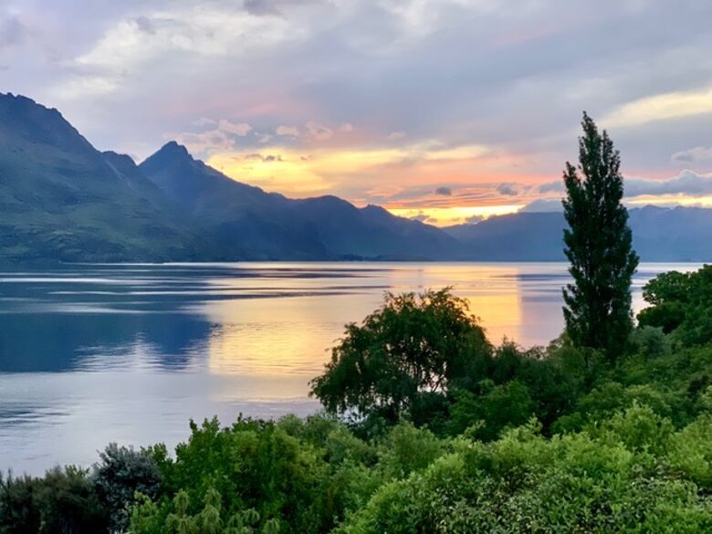 Cedar Drive | Lake Front - Queenstown, New Zealand