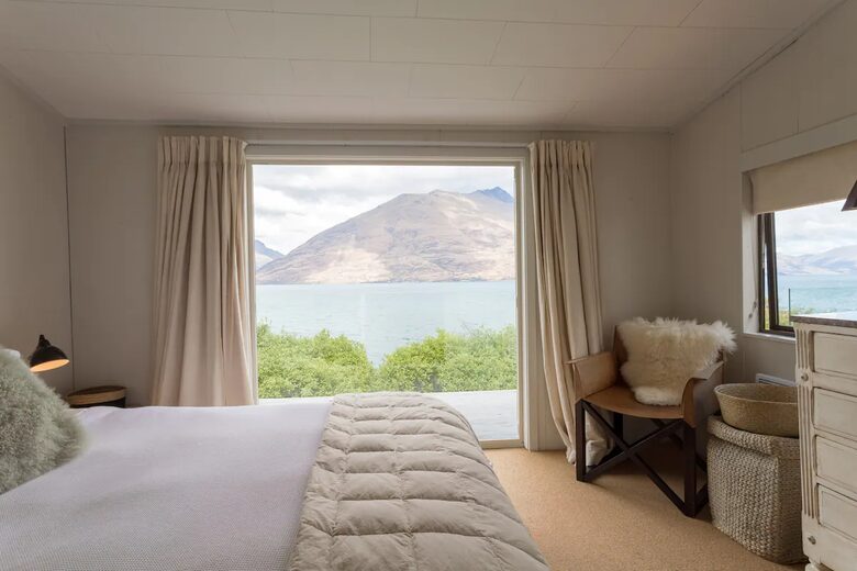 Cedar Drive | Lake Front - Queenstown, New Zealand