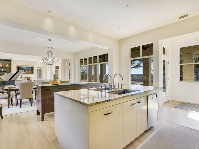 Lake Austin Estate House - Austin, Texas