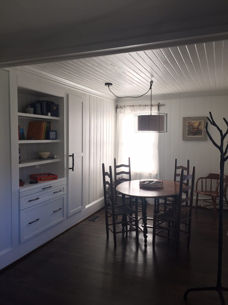 Cozy Cottage | Walk to Shops, Restaurants, Spas - Roswell, Georgia