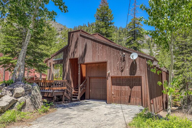 Alpine Meadow Ski Home | Near Lake Tahoe - Alpine Meadows, California