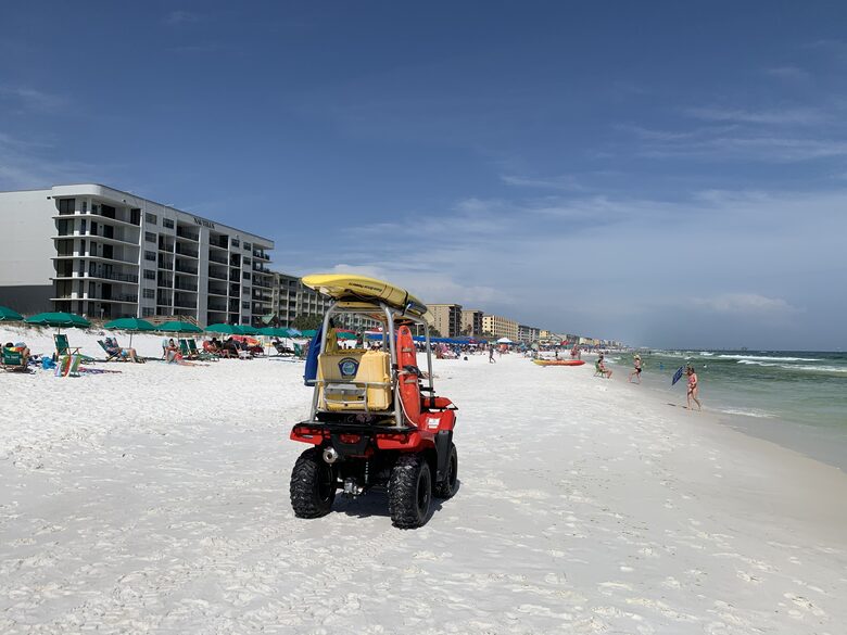 Chic Ocean Front 3-Bedroom Condo with a Pool - Fort Walton Beach, Florida