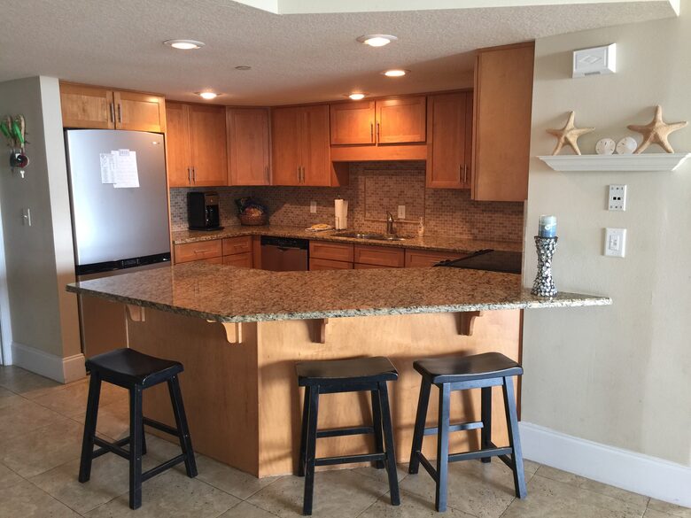 Chic Ocean Front 3-Bedroom Condo with a Pool - Fort Walton Beach, Florida