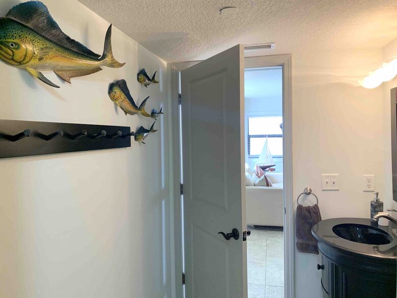 Chic Ocean Front 3-Bedroom Condo with a Pool - Fort Walton Beach, Florida
