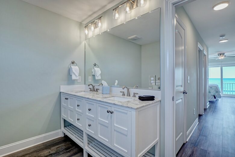 Renew by the Sea (Unit 2) | Oceanfront, Communal Pool, Hot Tubs, Elevator - North Topsail Beach, North Carolina