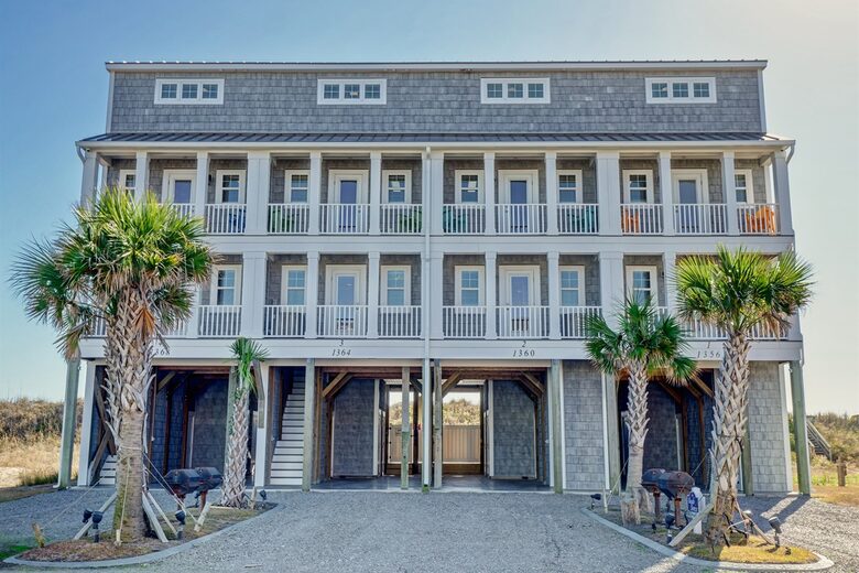 Renew by the Sea (Unit 2) | Oceanfront, Communal Pool, Hot Tubs, Elevator - North Topsail Beach, North Carolina