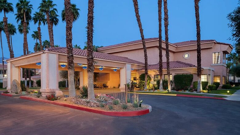 Desert Oasis, Palm Springs Area - One-Bedroom Villa - Cathedral City, California