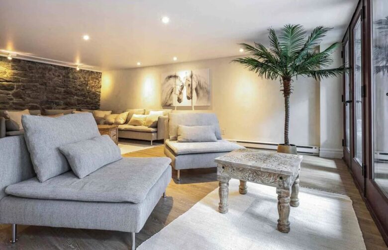 Exclusive 6 bed, 6 bath residence in Old Montreal - Montreal, Canada