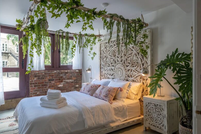 Exclusive 6 bed, 6 bath residence in Old Montreal - Montreal, Canada