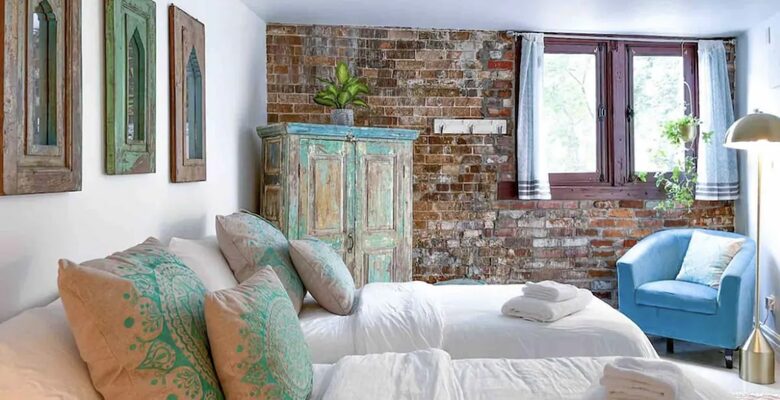 Exclusive 6 bed, 6 bath residence in Old Montreal - Montreal, Canada