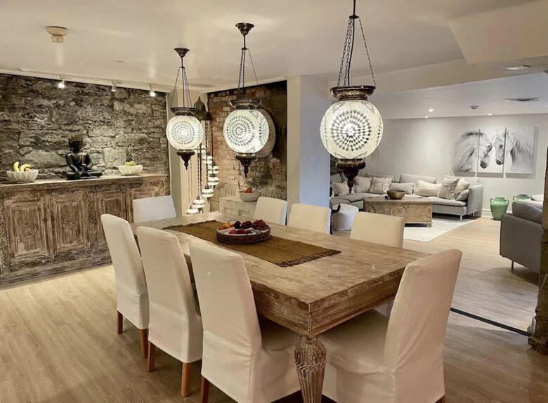 Exclusive 6 bed, 6 bath residence in Old Montreal - Montreal, Canada
