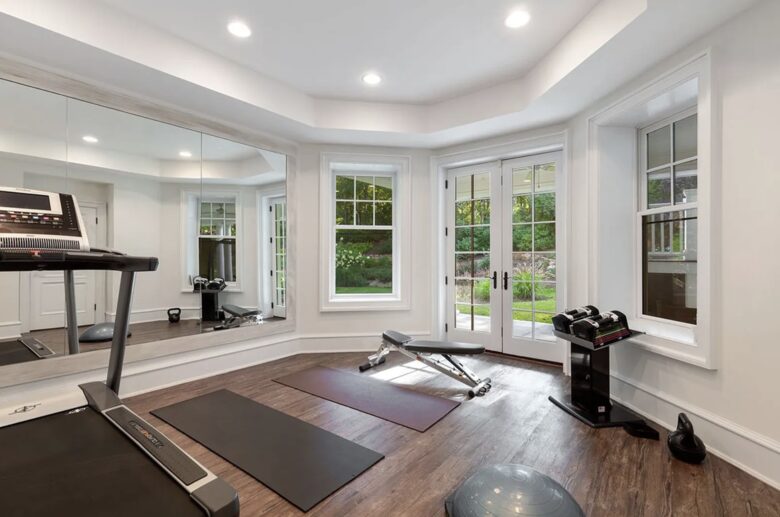 Sensational John Laffey-designed Home - Sag Harbor, New York