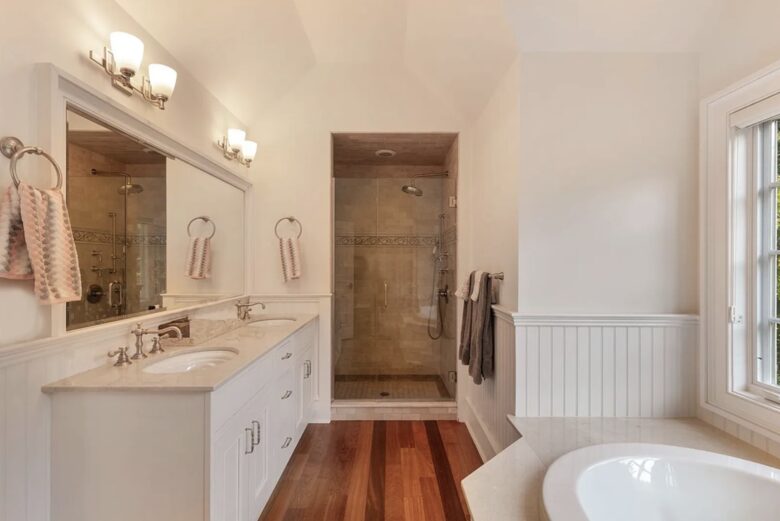 Sensational John Laffey-designed Home - Sag Harbor, New York