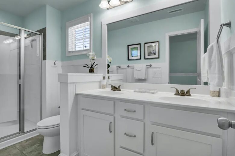 Sunrise Sands | Beachfront Retreat with Elevator - North Topsail Beach, North Carolina