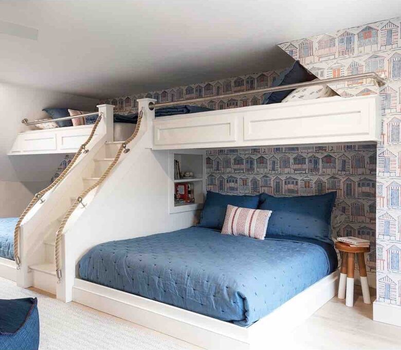 Harwich Port Family Beach House - Harwich, Massachusetts