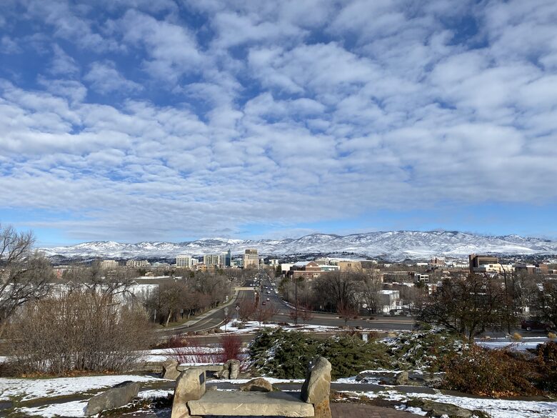 Spacious Idaho Getaway Minutes from Downtown Eagle - Eagle, Idaho