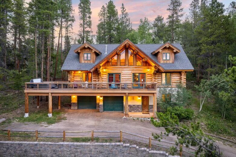 Winter Park Luxury Log Home | Hot Tub | Arcade |Amazing Views - Fraser, Colorado