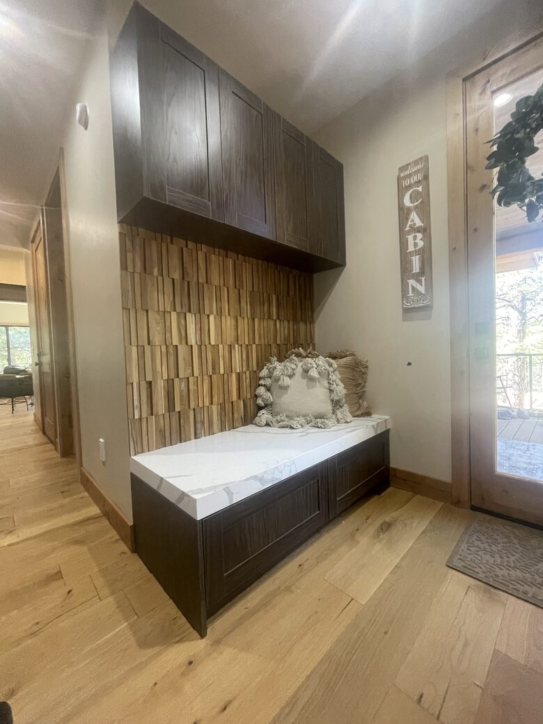 Large, Modern, Brand-new Cabin | On private 6 acres bordering national forest - Happy Jack, Arizona