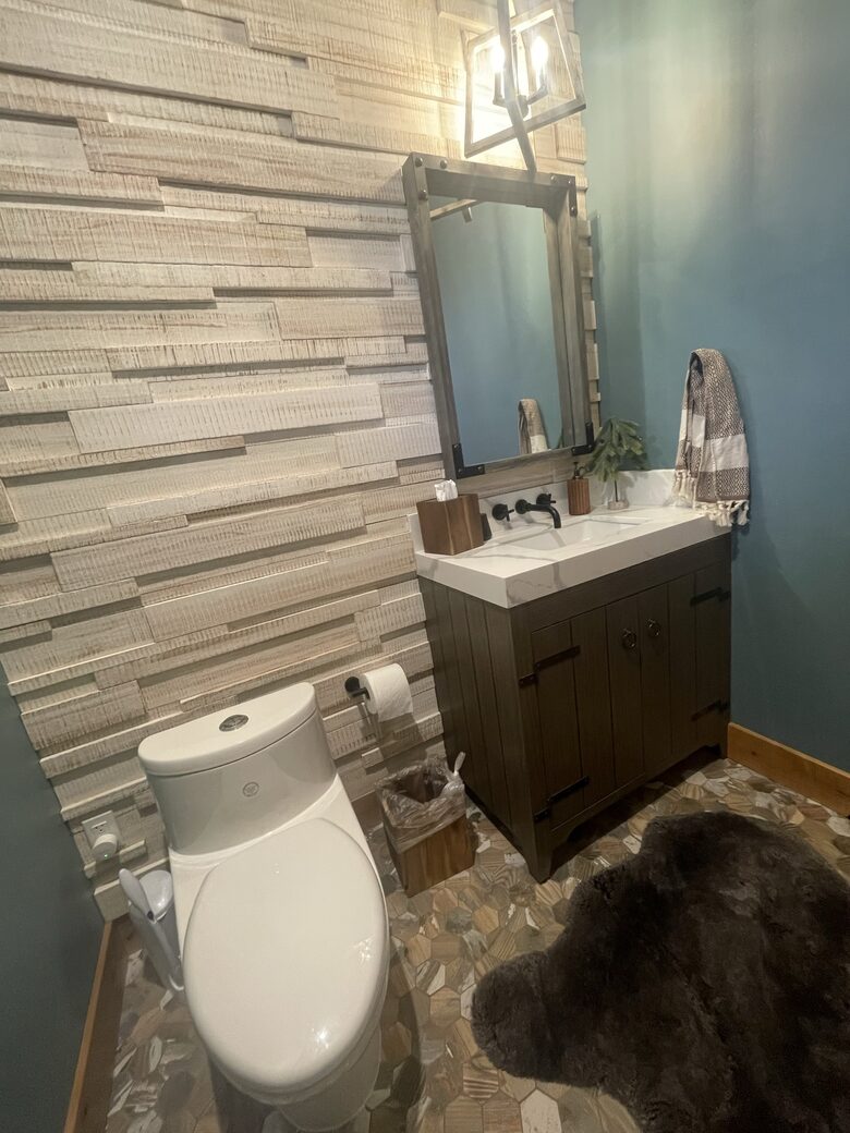 Large, Modern, Brand-new Cabin | On private 6 acres bordering national forest - Happy Jack, Arizona