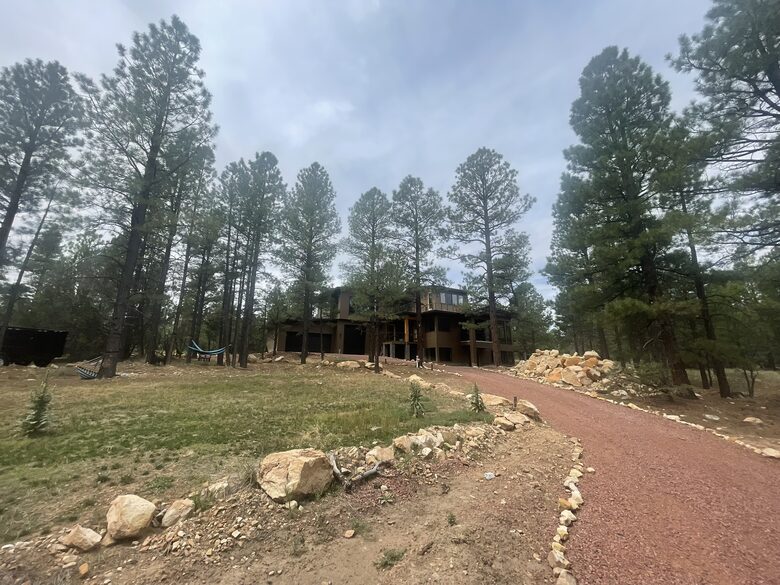Large, Modern, Brand-new Cabin | On private 6 acres bordering national forest - Happy Jack, Arizona