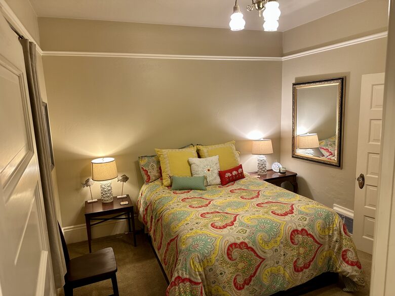 Queen bedroom