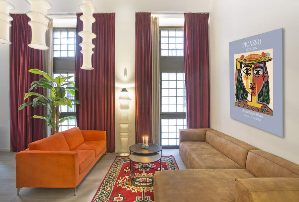 Cool Malaga City Apartment - Málaga, Spain