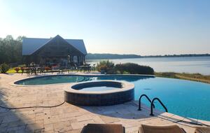 Luxury Estate on York River (2 miles wide) | In historic coastal Virginia - Barhamsville, Virginia