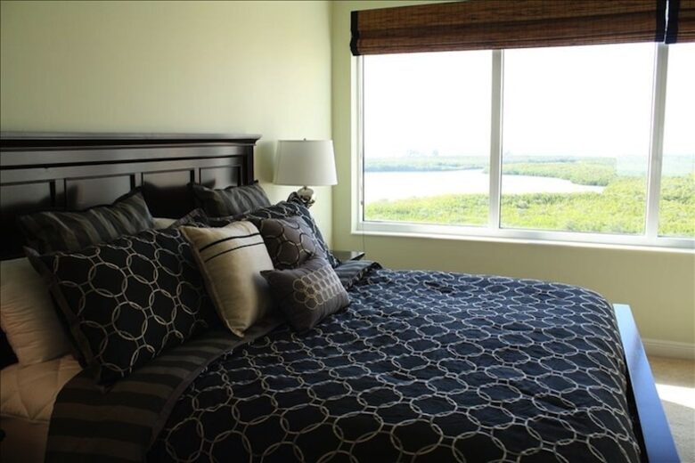 11th Floor Gulf View with Private Beach Club - Naples, Florida