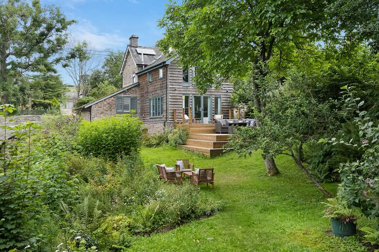 Walnut Tree Cottage - Llanigon, United Kingdom