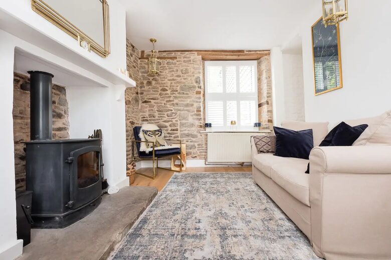 Walnut Tree Cottage - Llanigon, United Kingdom
