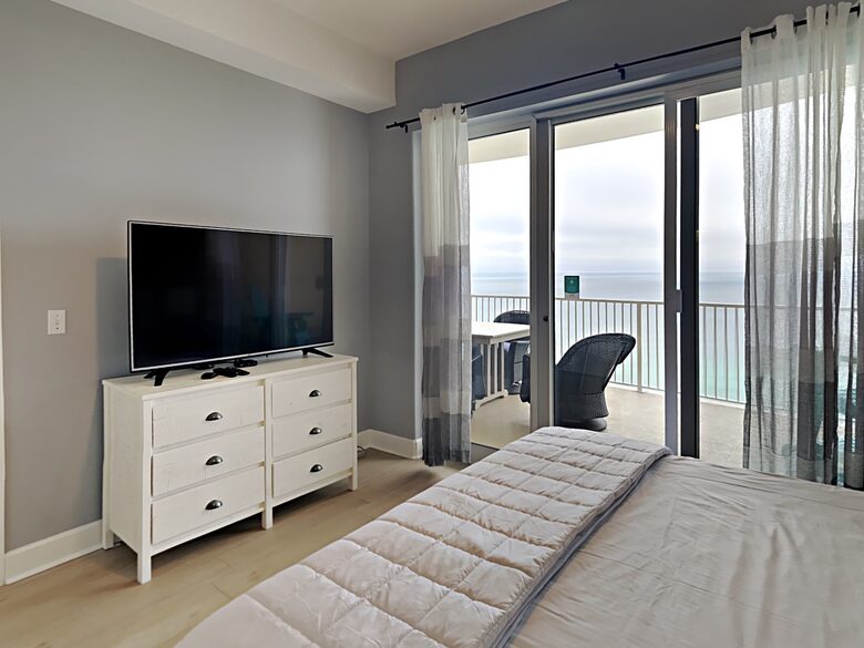 Ocean Villa PCB - Panama City Beach, Florida