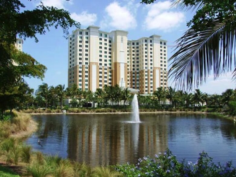 11th Floor Gulf View with Private Beach Club - Naples, Florida