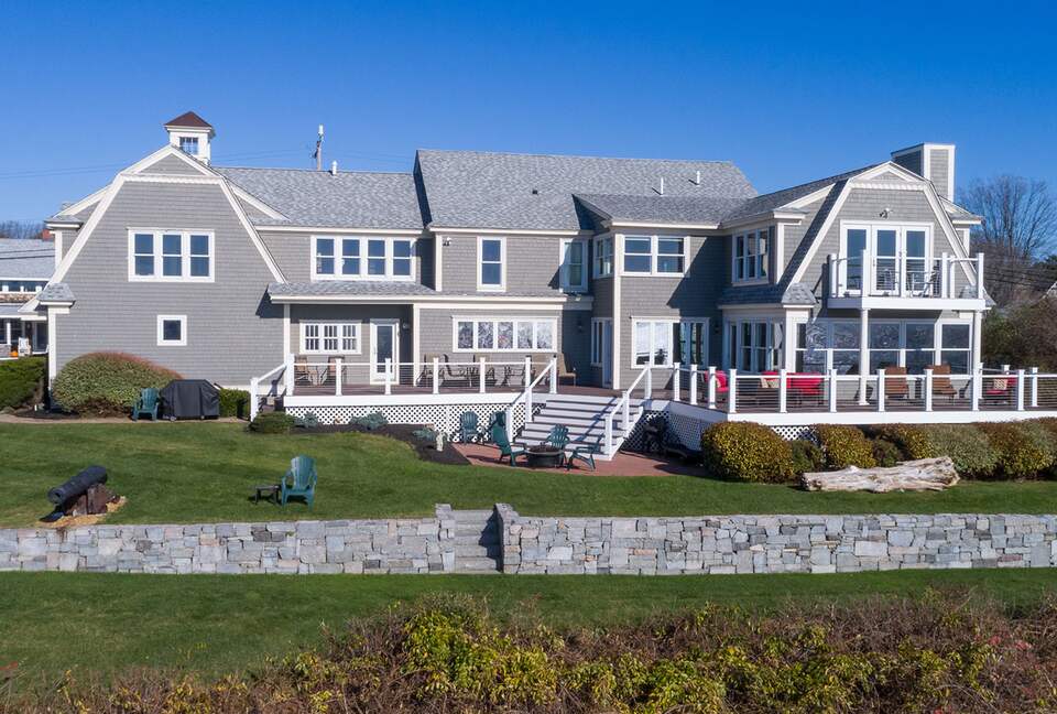 Quintessential Oceanfront Maine Estate - Cape Neddick, Maine