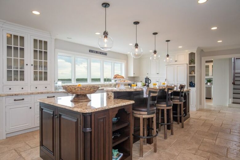 Quintessential Oceanfront Maine Estate - Cape Neddick, Maine