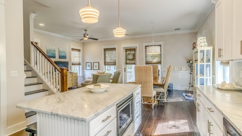 Modern home w/ shared pool | 8 minute walk to beach - Santa Rosa Beach, Florida