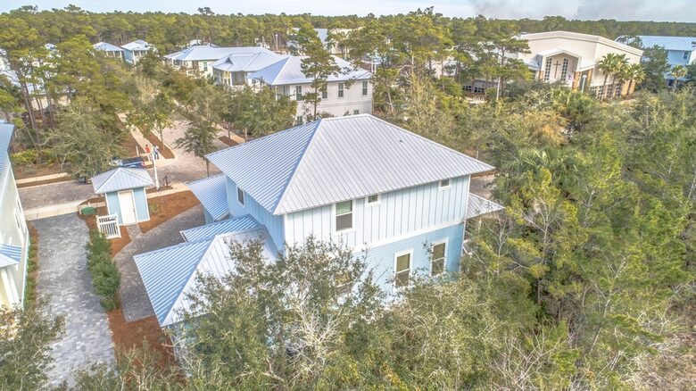 Modern home w/ shared pool | 8 minute walk to beach - Santa Rosa Beach, Florida