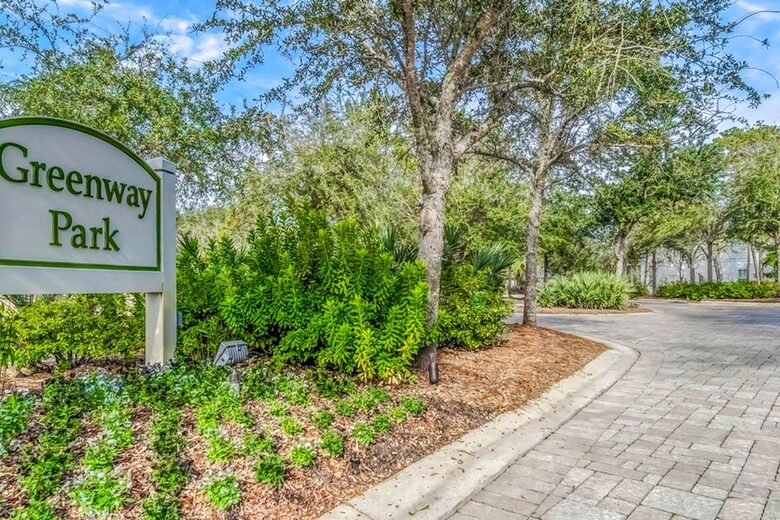 Modern home w/ shared pool | 8 minute walk to beach - Santa Rosa Beach, Florida