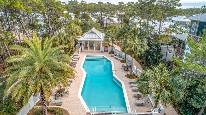 Modern home w/ shared pool | 8 minute walk to beach - Santa Rosa Beach, Florida