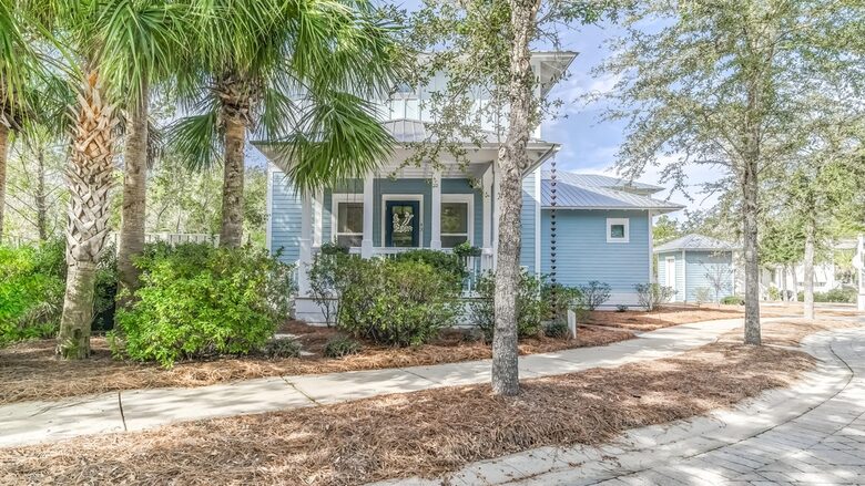Modern home w/ shared pool | 8 minute walk to beach - Santa Rosa Beach, Florida
