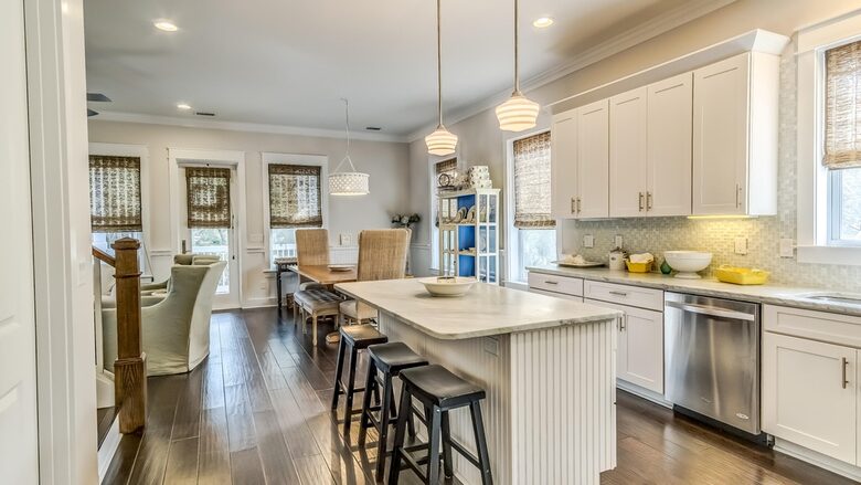 Modern home w/ shared pool | 8 minute walk to beach - Santa Rosa Beach, Florida
