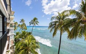 Ocean Front Paradise - Honolulu, Hawaii