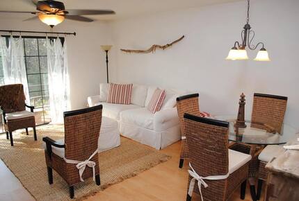Melbourne Beach Retreat - Melbourne Beach, Florida