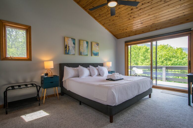 Modern Maggie Valley Getaway - Maggie Valley, North Carolina