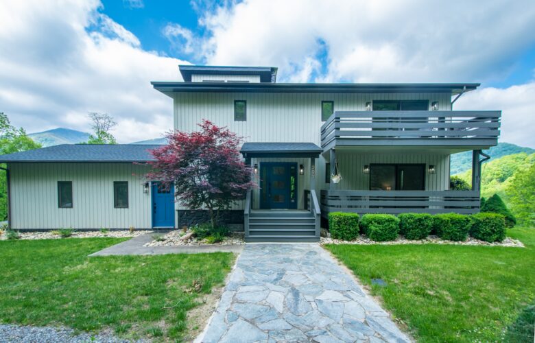 Modern Maggie Valley Getaway - Maggie Valley, North Carolina