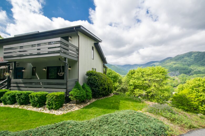 Modern Maggie Valley Getaway - Maggie Valley, North Carolina