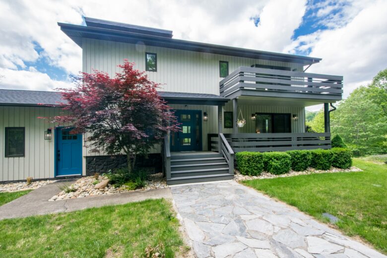 Modern Maggie Valley Getaway - Maggie Valley, North Carolina